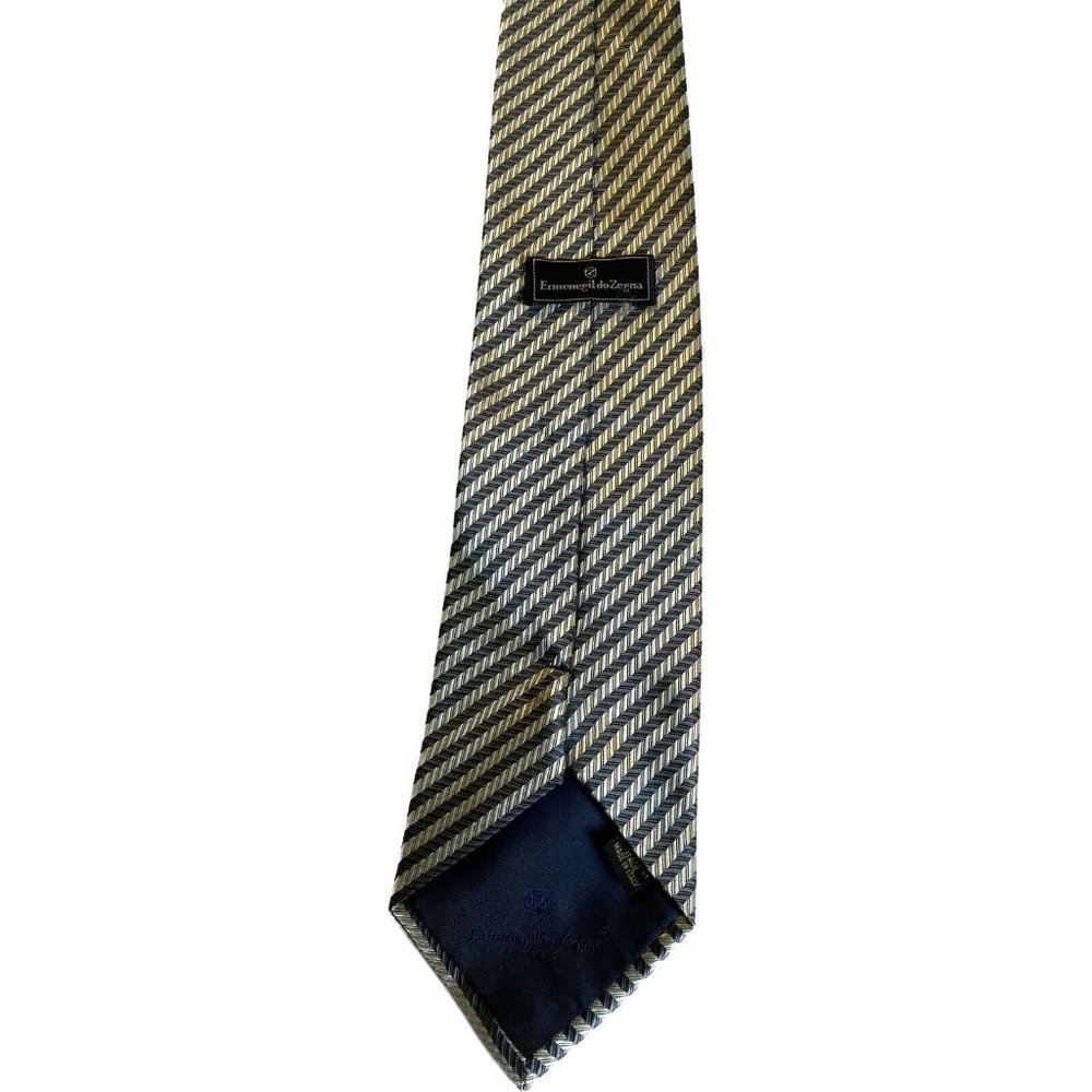 Ermenegildo Zegna  Silk Silver Blue  Tie  58” X 3 & 6/8 Striped - Picture 3 of 15